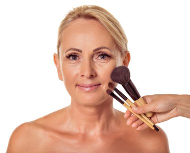 Güzel orta yaşlı kadın.