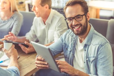 çalışan iş adamları