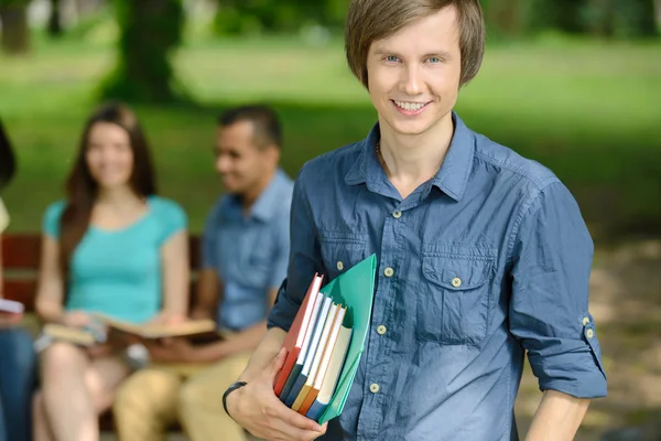 Student i park — Stockfoto