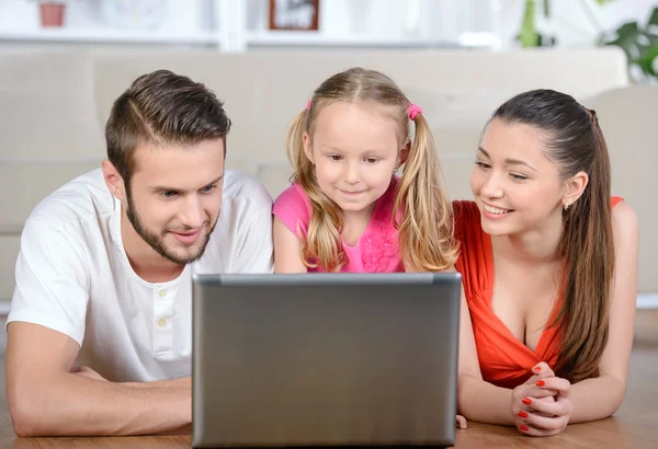 Familie — Stockfoto