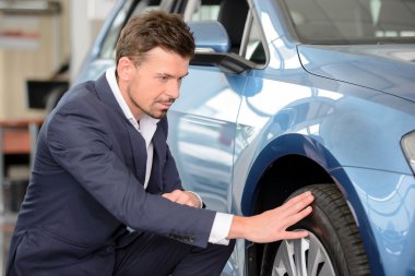 Otomobil endüstrisi