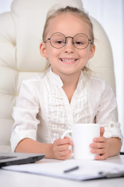 Kleine zakelijke dame — Stockfoto