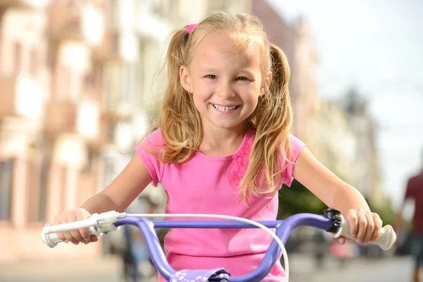 Straat fiets — Stockfoto