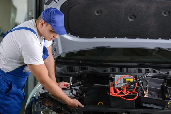 Servicio de coches — Foto de Stock