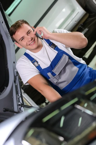 Servicio de coches — Foto de Stock