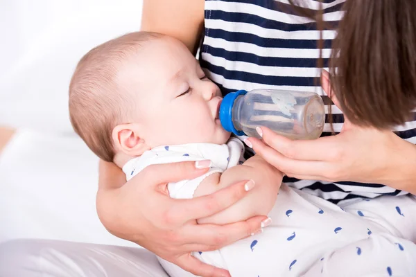 Mamma och baby — Stockfoto