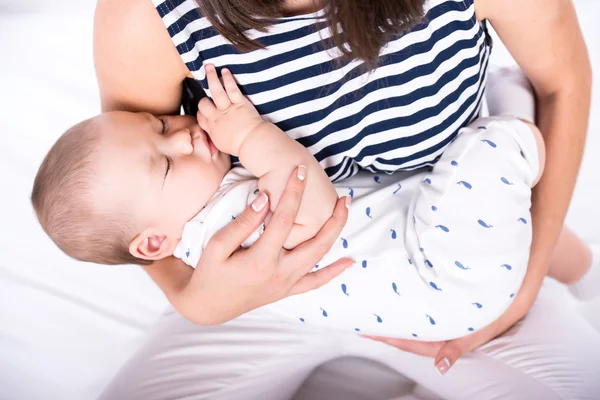 Mom and baby — Stock Photo, Image