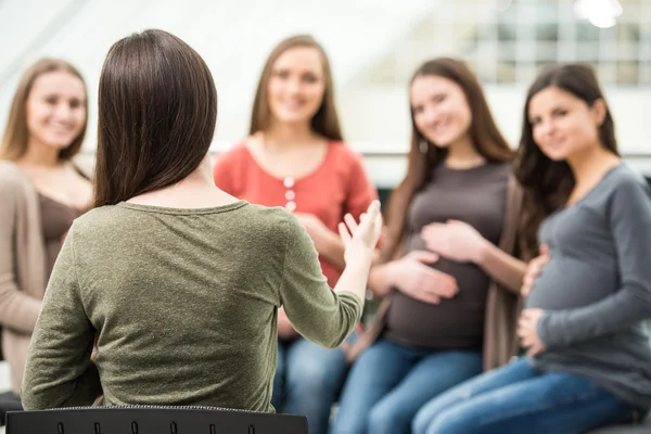 Pregnant women — Stock Photo, Image