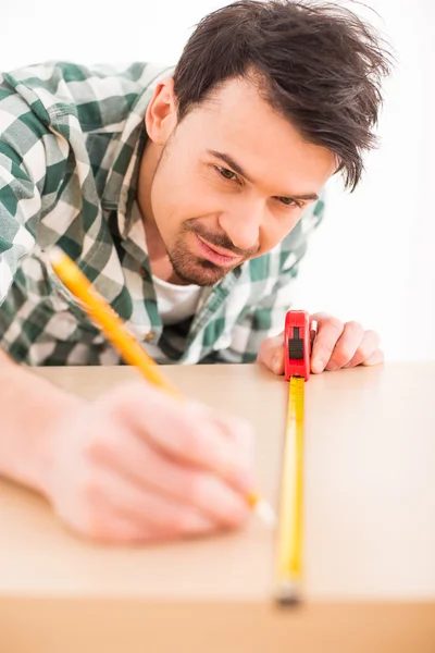 Haus reparieren — Stockfoto