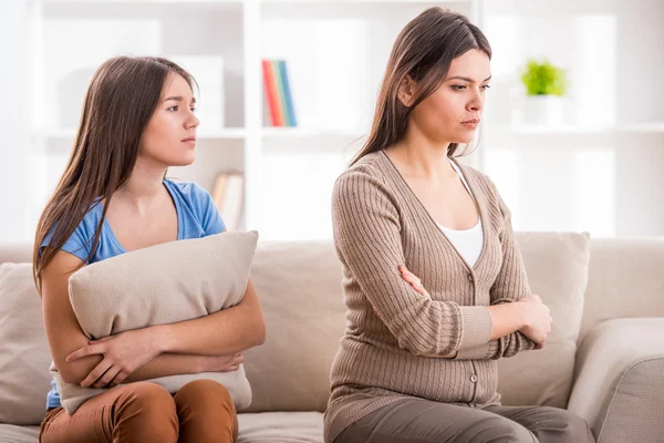 Mother and daughter — Stock Photo, Image