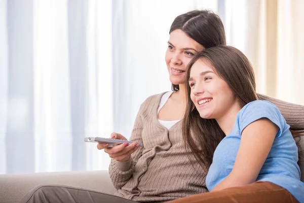 Mother and daughter — Stock Photo, Image