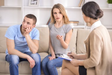 Psikolog resepsiyonda