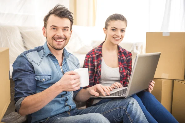 Verhuizen naar huis — Stockfoto