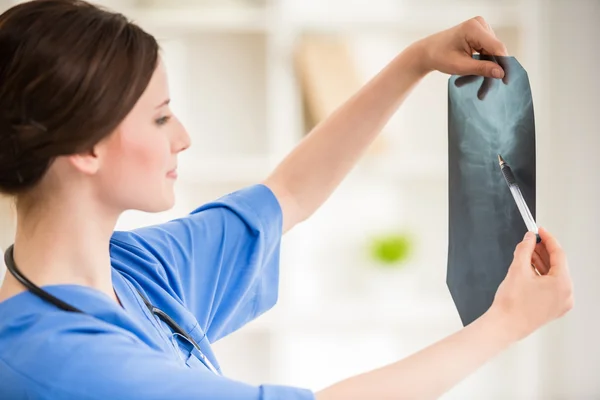 Female doctor — Stock Photo, Image