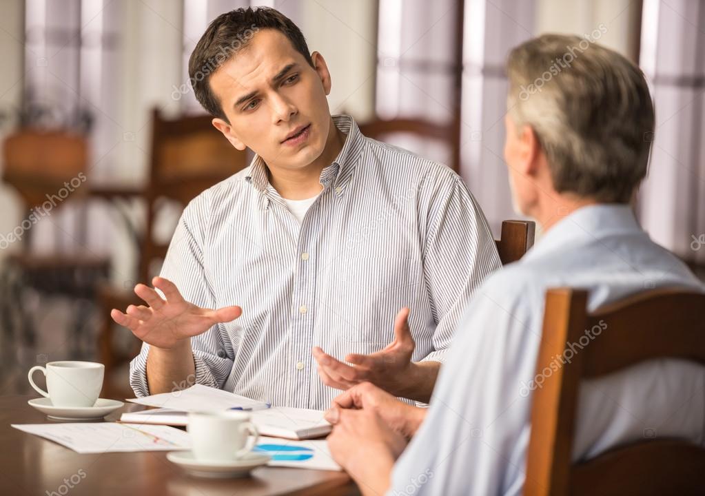 会話写真素材 ロイヤリティフリー会話画像 Depositphotos