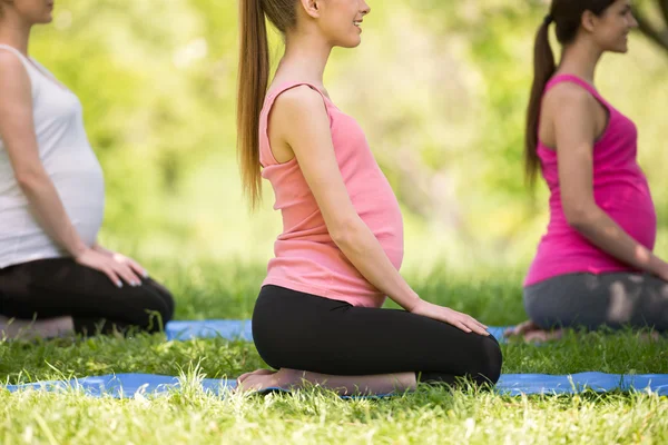 Fitness incinta — Foto Stock
