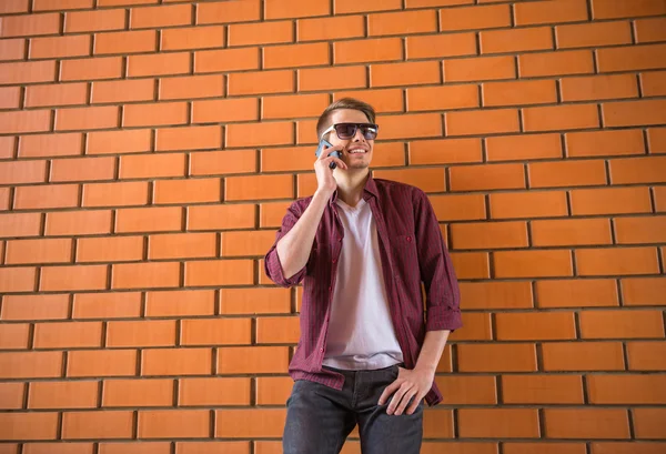 Mann im Freien — Stockfoto