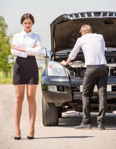 Broken car — Stock Photo, Image