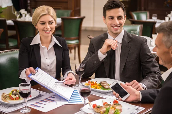 Affärslunch — Stockfoto