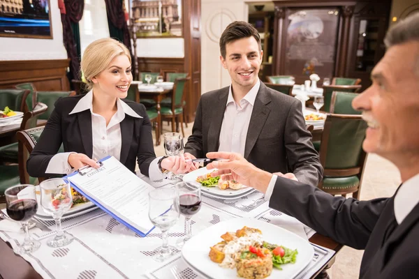 Geschäftsessen — Stockfoto