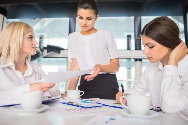 Frauen in der Wirtschaft — Stockfoto