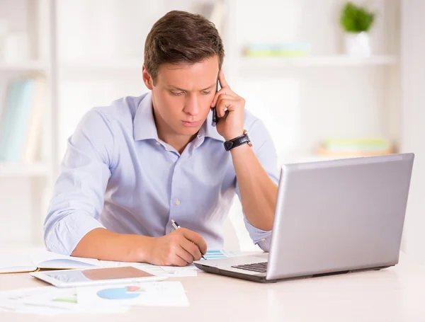 Hombre de negocios — Foto de Stock