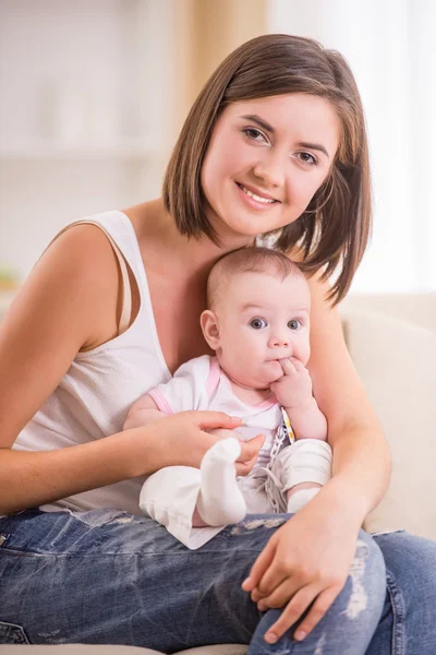 Mamma och barn — Stockfoto