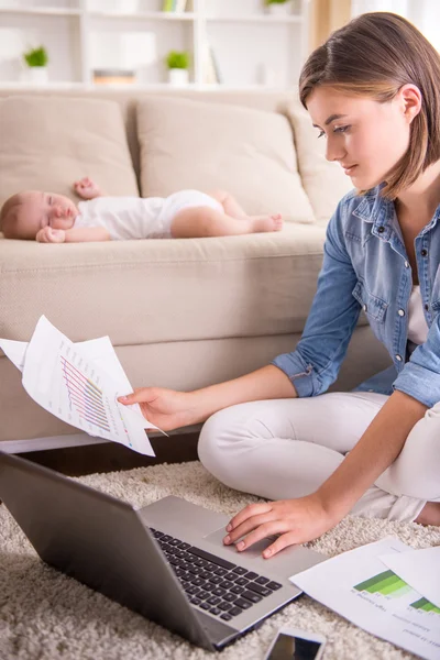 Mutter und Kind — Stockfoto