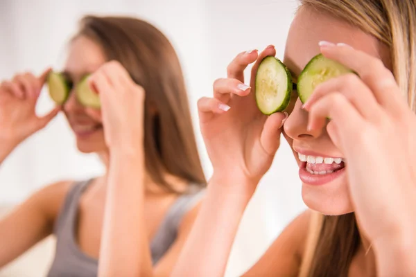 Female friends — Stock Photo, Image