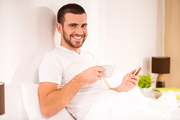 Men in bed — Stock Photo, Image