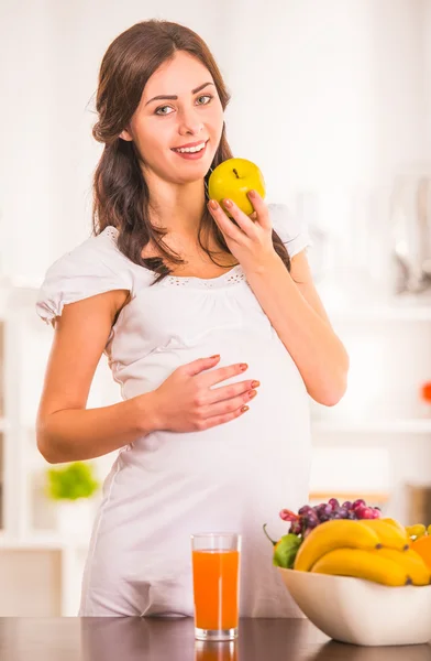 Zwangere vrouw — Stockfoto