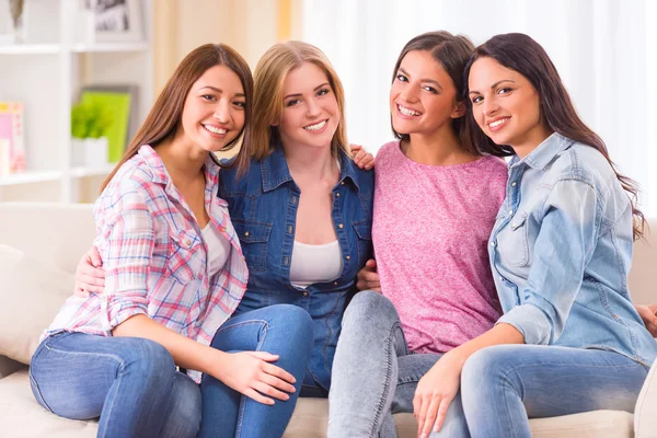 Group of girls — Stock Photo, Image