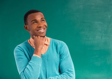 Genç mutlu öğrenciler