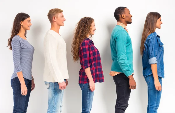 Grupp människor studenter — Stockfoto