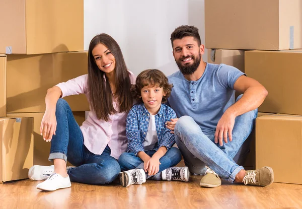 Familie zieht um — Stockfoto