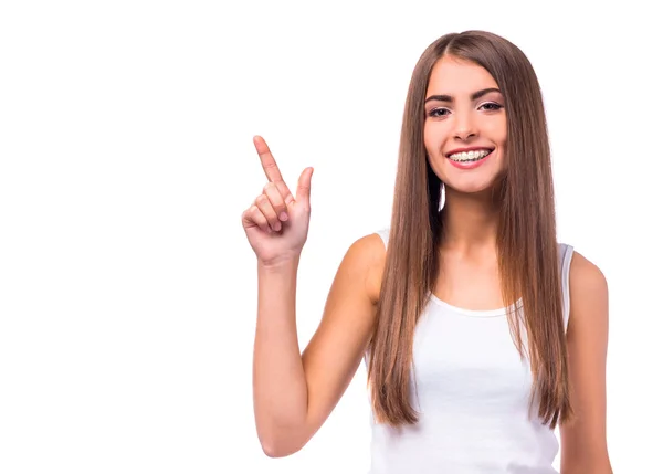 diş telleri olan kadın