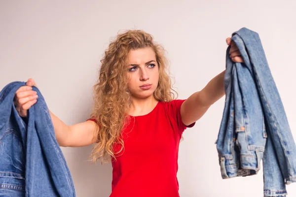 Donna con jeans — Foto Stock