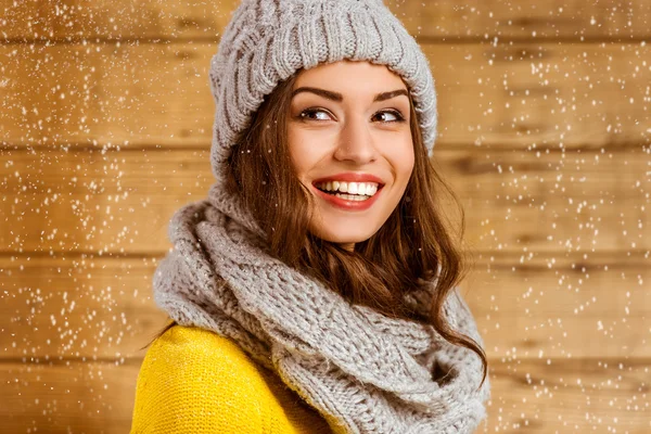 Portrait Beautiful Young Girl Hat Gloves Background Wooden Wall — Stock Photo, Image
