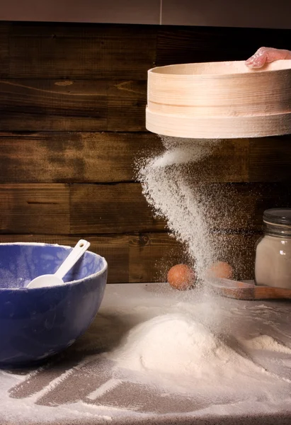 kar-beyaz buğday yemek.