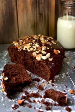 fındıklı çikolatalı pasta.