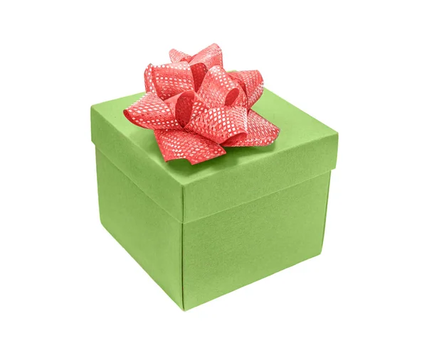 Grüne Geschenkbox Mit Roter Schleife Isoliert Auf Weißem Hintergrund — Stockfoto