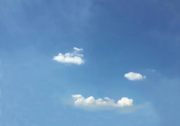 Smiley Face Clouds Blue Sky — 图库照片