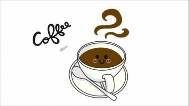 Fincanda kaşık, kahvede gülen surat, buhar çıkıyor ve kahvenin harfleri enfes.