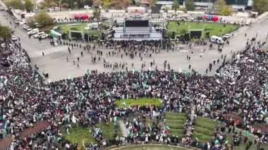 Şam, Suriye - 08 Aralık 2025: Esad 'ın düşüşünün birinci yıldönümü sırasında Suriye başkentinin havadan çekimi.