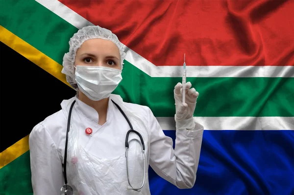 Jovem Médica Uniforme Médico Fundo Bandeira Nacional África Sul Está — Fotografia de Stock