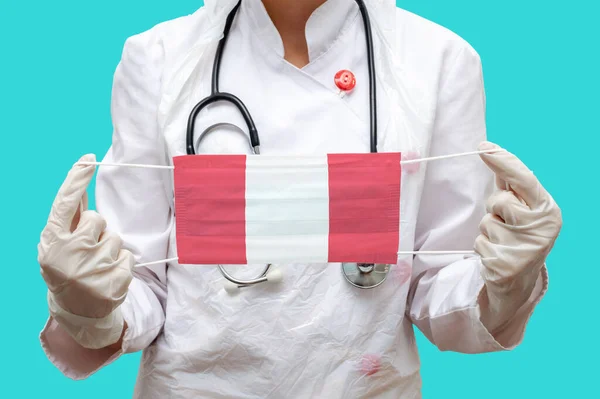 Epidemia Perú Mujer Joven Doctora Traje Abrigo Médico Guantes Sostiene — Foto de Stock