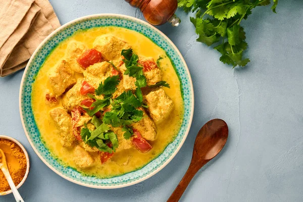 Kyckling Tikka Masala Traditionella Indiska Köket Curry Och Ingredienser Mörk — Stockfoto