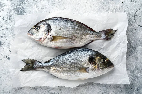 Raw Dorado Fresh Fish Sea Bream Ingredients Making Lemon Thyme — Stock Photo, Image