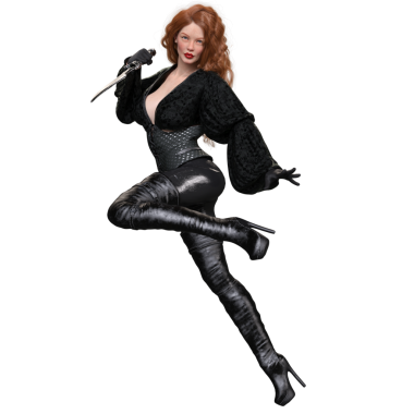 Deri pantolonlu, korseli, eldivenli ve yüksek çizmeli, şeffaf arka planda izole siyah gotik kıyafetli bir kadın..