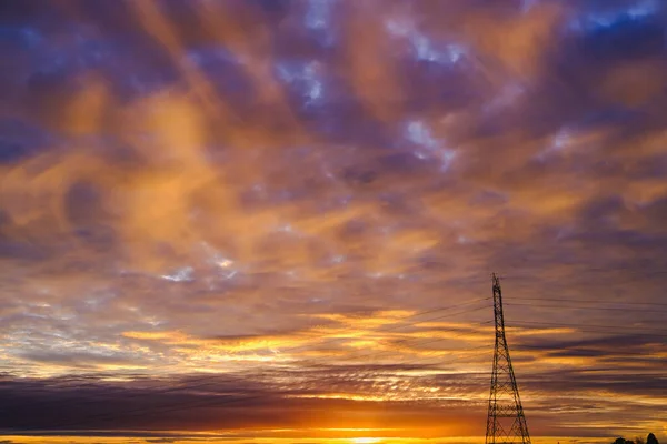 夕日の空の風景青の地平線抽象的な自然美しい雲の風景屋外 — ストック写真